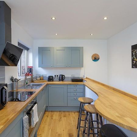 At The Heart & Soul Of Southsea Apartment Portsmouth Exterior photo