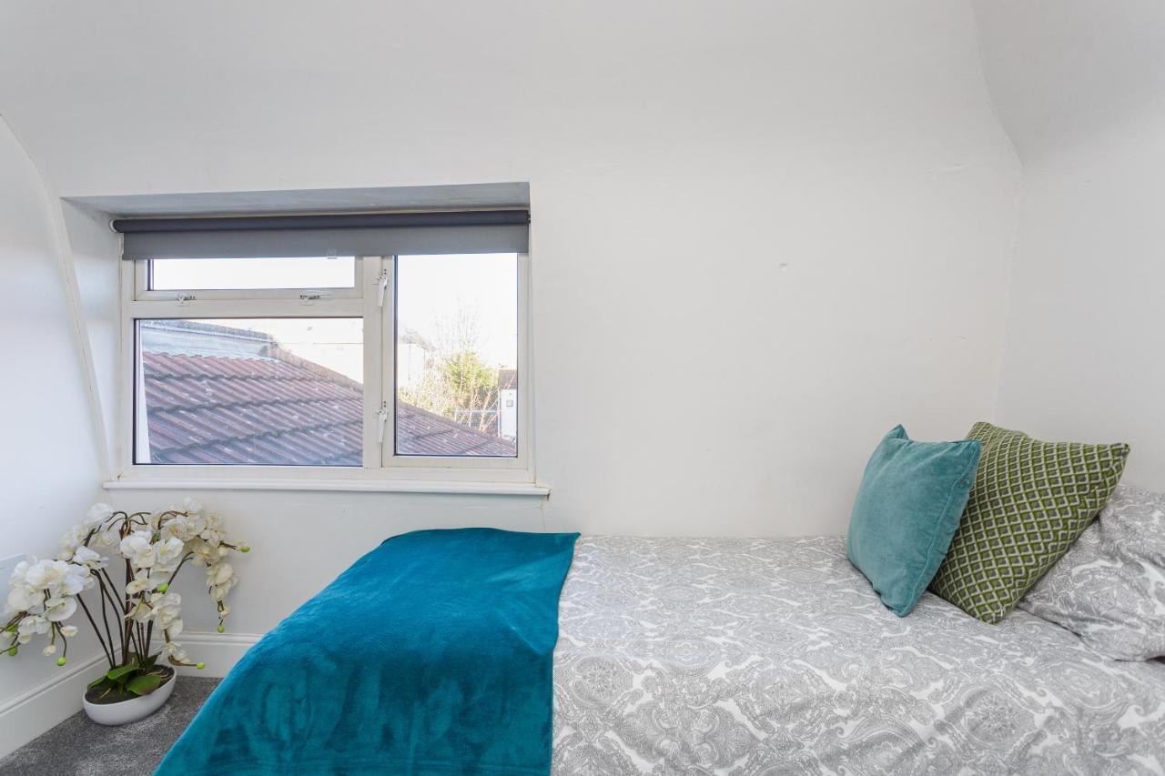 At The Heart & Soul Of Southsea Apartment Portsmouth Exterior photo